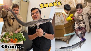 Download lagu GHAR MEIN SNAKE AGEA π SNAKE Ki COOKING KI MAMI NY π¨ mp3 Download lagu GHAR MEIN SNAKE AGEA π SNAKE Ki COOKING KI MAMI NY π¨ mp3