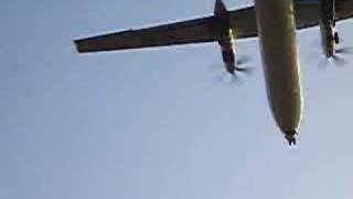 preview picture of video 'KLM Fokker 50 approaching Polderbaan'