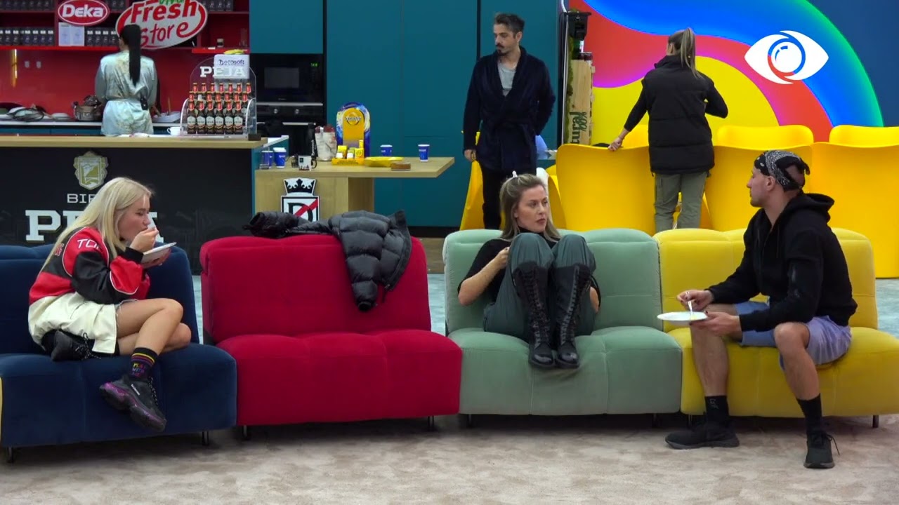 Nuk besoj që dal/ Kristi bisedon me banorët për eleminimin