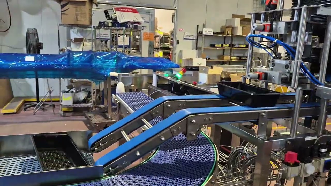 Automatic Denester for Plastic tray by TADBIK