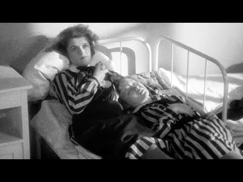 Mädchen in Uniform (1931) | Desire and Discipline Inside a German Boarding School