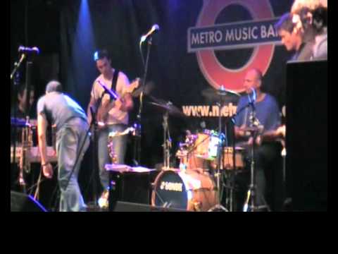 Showstation Brno - Funk Duel Dirda VS Basstard