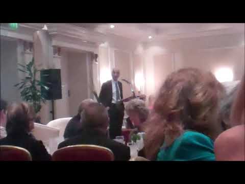 Kenny Lynch Sings Young at Heart (London 2014)