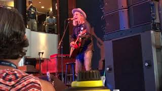 Steve Poltz - Folksinger w/ Springsteen story intro - Cayamo 2018