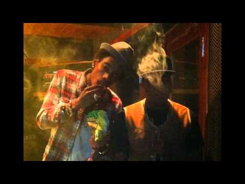 Domo Genesis ft Wiz Khalifa - Ground Up.mp4