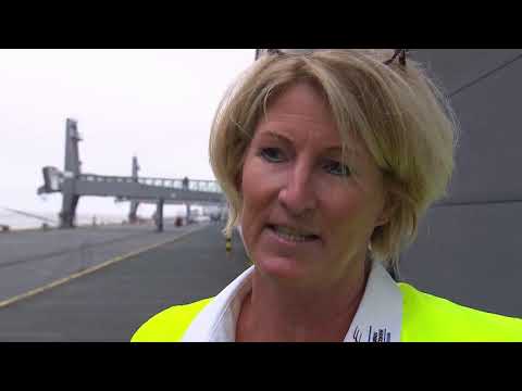 Die Nordstory Dicke Pötte an der Kaje   Bremerhaven