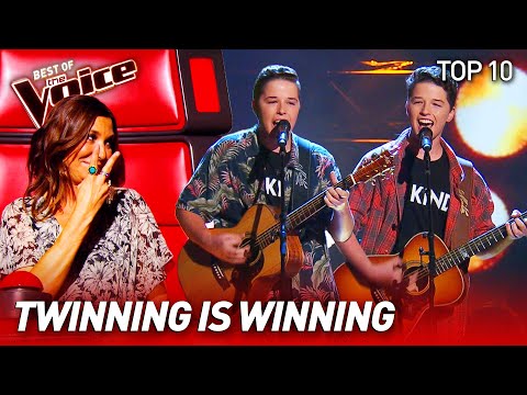 You’re not seeing double, it’s TWINS on The Voice!  | Top 10