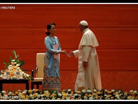 Myanmar: Đức Thánh Cha gặp gỡ giới chức chính quyền, xã hội dân sự, ngoại giao đoàn, 28.11.2017