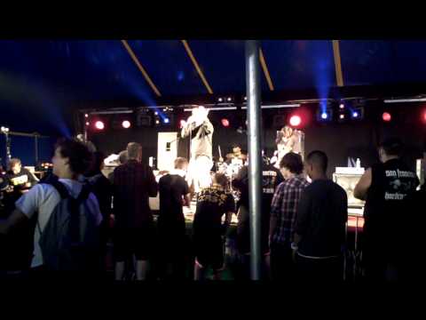 Confronto @ Vlamrock 2010 - Ocupação