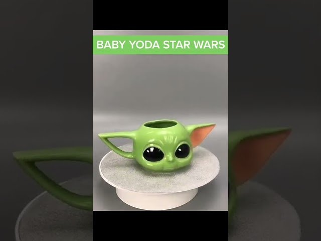Vídeo relacionado con Taza Star Wars Baby yoda - Taza desayuno 3D - Taza cerámica 400 ml - Taza te - Taza café - Licencia oficial