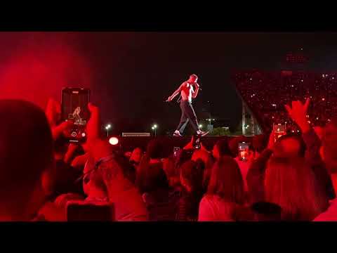 Imagine Dragons - Radioactive (17-05-23)