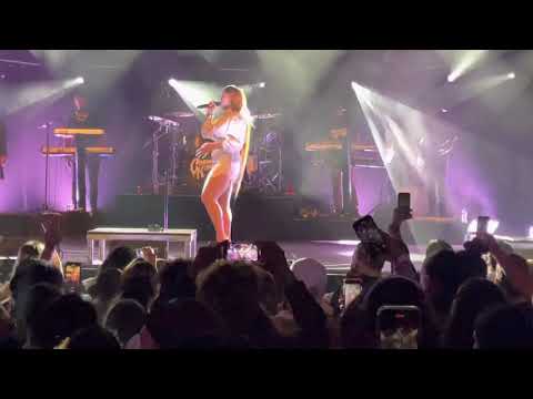 20210918 Bottled up - Dinah Jane with Marc E Bassy ft Junyer from Common Kings