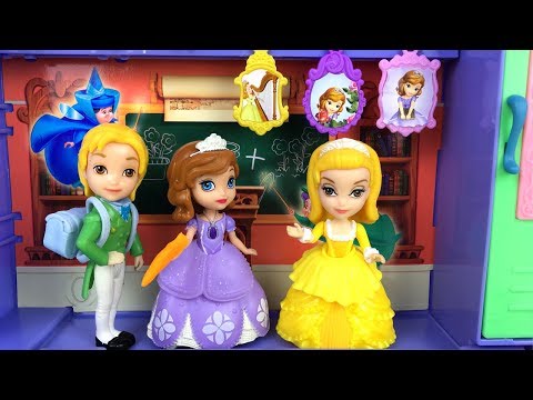 DISNEY PRINZESSINNEN FIGUREN SET MIT SOFIA DIE ERSTE CINDERELLA RAPUNZEL AURORA & ARIELLE