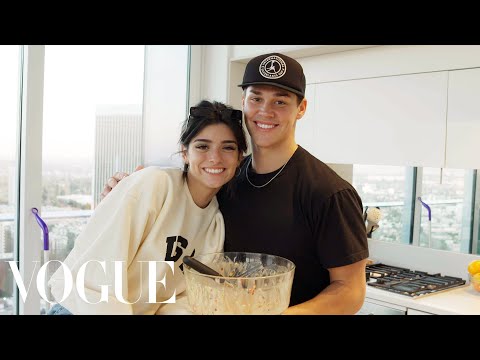 24 Hours With Dixie D’Amelio, From the Recording Studio to Valentino Fittings | Vogue