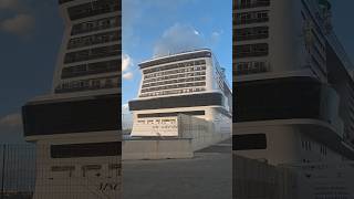 Msc Grandiosa ormeggiata al porto di Palermo, molo Vittorio Veneto ⚓️ - 28 Luglio 2025