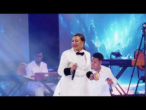 Bella Kombo - The Joy  Of The Lord (Live Video)