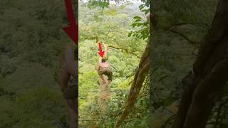 Download lagu This Guy Is The Real Life Tarzan! 😮 mp3