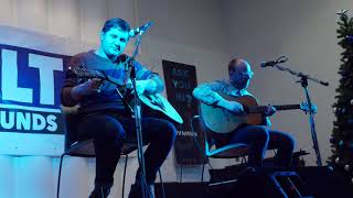 The Menzingers - Burn After Writing (acoustic)