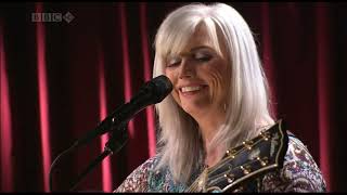Emmylou Harris - "For No One" (Beatles cover) - 2007.09.09 - Los Angeles, CA - pro-shot UK TV show