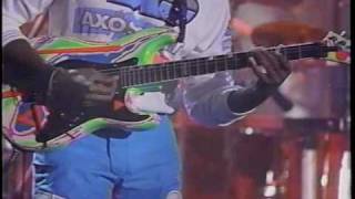 (BETTER QUALITY!) Living Colour performing &quot;Cult Of Personality&quot; on Arsenio