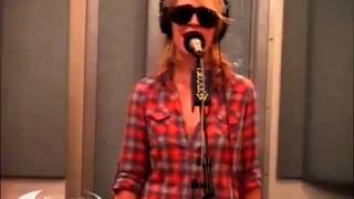 Metric - Monster Hospital | 2009 | Live on KCRW (10/11)