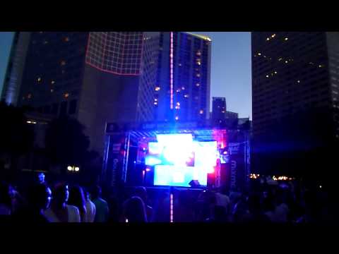 Tensnake Live @ Ultra Music Festival 2012 - 'Everything In Its Right Place (Tensnake Remix)'