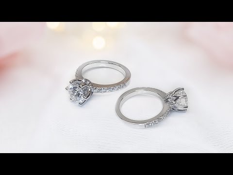 Flower-Shaped Diamond Engagement Ring