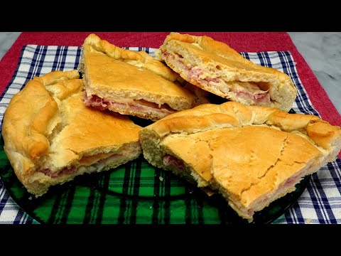Come Fare La Focaccia o Pizza Ripiena Ricetta Facile - How To Make A Perfect Stuffed Pizza