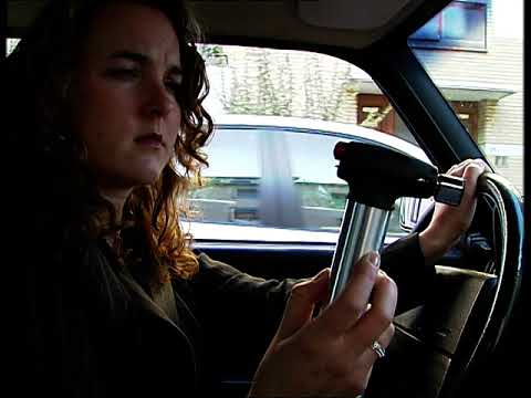 James Bond ist mit Fahrrad und Carsharing in Bremen unterwegs