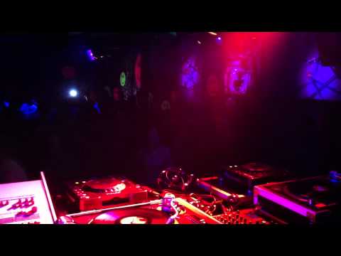 DJ Saint @ Zodiak Commune - Tacnival [16-07-2011, TAC, Eindhoven]