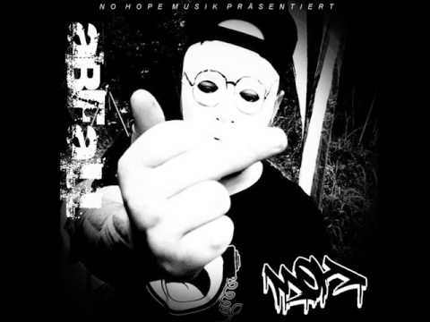 04.MoH - Geb ein Fick (feat. Akar One, x-ZiTe, ZAID & DeeLah)