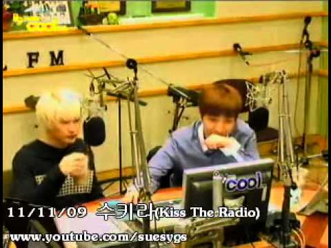 111109-DJEunhyuk Drink