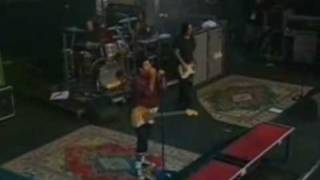 Deftones - Beware The Water (live : pinkpop festival 2006)