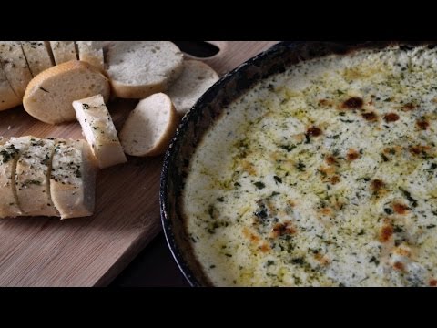 How to Make Spinach Artichoke Dip