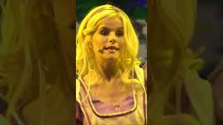 Doe de bloemendans #Shorts #Studio100Musical #AliceInWonderland