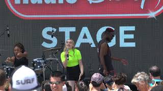 Smile - Meg Donnelly - Supergirl Pro 2019