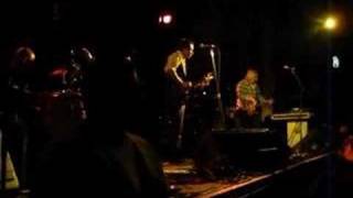 Rocco DeLuca and the Burden perform SWING LOW