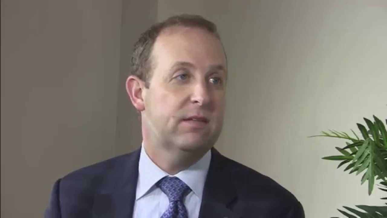 Toronto Family Lawyer Talks About Family Mediation VS Court