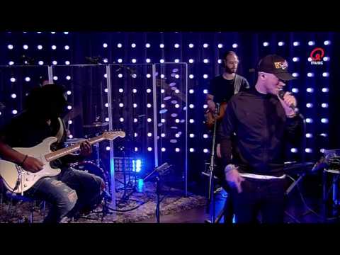 Maarten & Dorothee: Gers Pardoel - Boeng (Live bij Q)