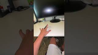 Download lagu How to do a kickflip  on a fingerboard #fingerboard #kickflip #shorts mp3