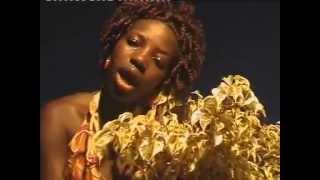 Download lagu Siri Ndogoyi Maureen Nantume Ugandan Music... mp3