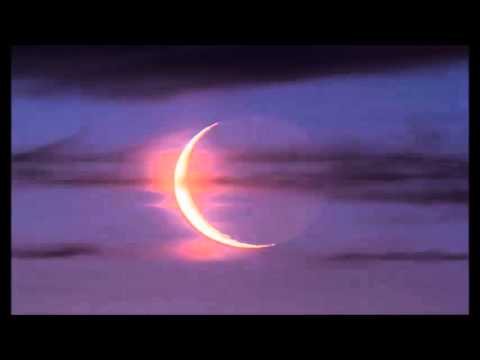 Follow The  Moon Sighting Not The Moon Setting