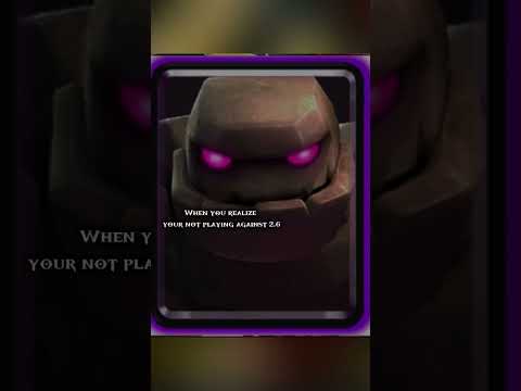 Sneaky golem in the pocket #clashroyale #golem #2.6