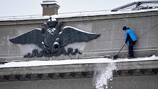 210 Milliarden Euro eingefroren: Russische Zentralbank verklagt EU