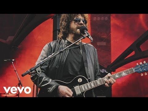 Jeff Lynne's ELO - Evil Woman (Live at Wembley Stadium)
