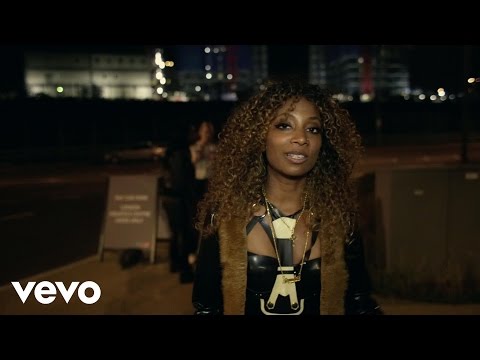 Hannah V - It Ain't Right (Behind the Scenes) ft. Louise LaBelle