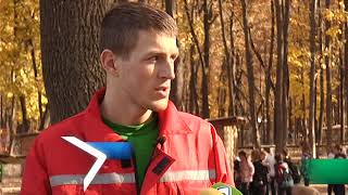 В екопарку рятують пораненого птаха