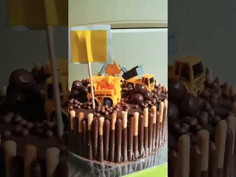Ibrahim Mufid birthday cake #birthday #tractor #cake #shorts
