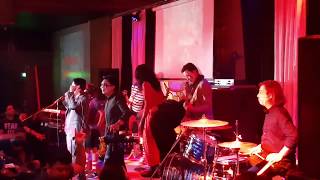 High End - Tanya Markova (live @ The 70's Bistro)