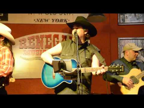 Alex T & Judy G Martin - Mama tried